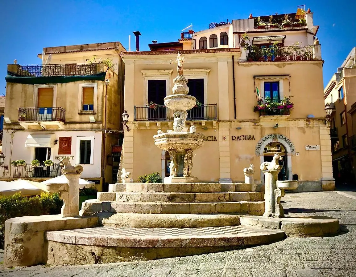 Casa Lionessa Διαμέρισμα Ταορμίνα 0*,